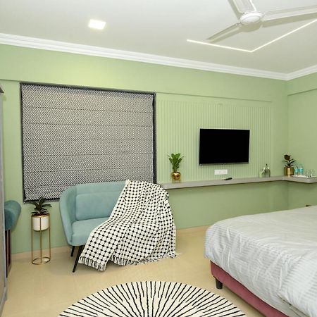 Hotel Miraya Inn - A Boutique Stay プネ エクステリア 写真