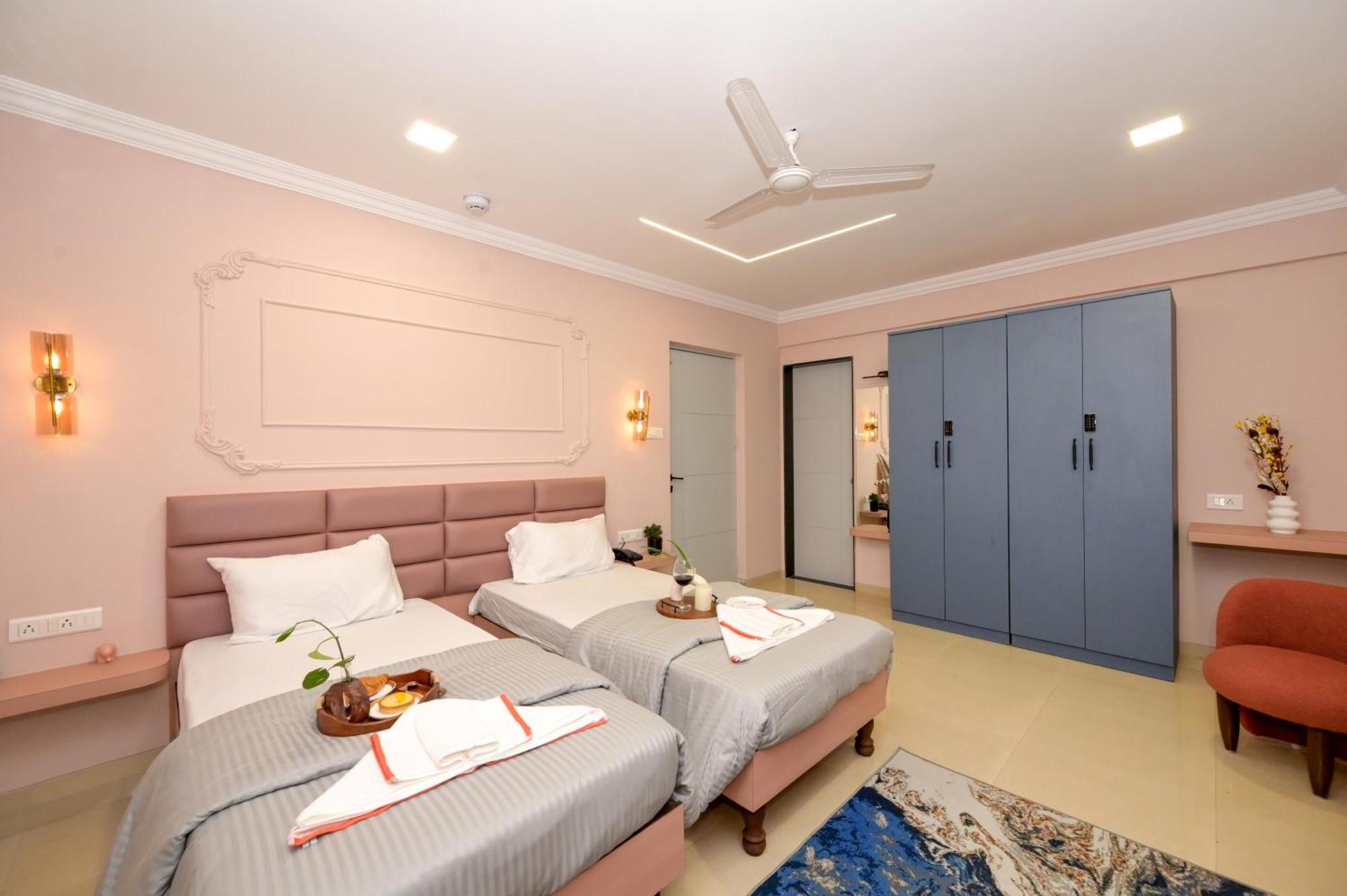 Hotel Miraya Inn - A Boutique Stay プネ エクステリア 写真